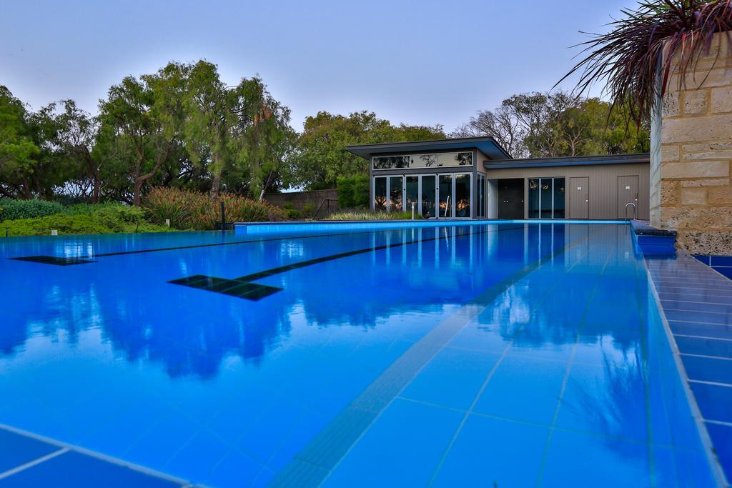 Aqua Resort Busselton Exterior photo